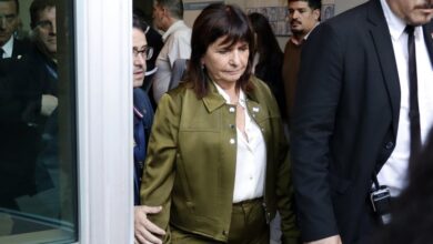 Photo of Reforma de la Policía Federal: Patricia habilita el ciberpatrullaje y las requisas sin orden judicial​Reforma de la Policía Federal: Patricia habilita el ciberpatrullaje y las requisas sin orden judicial 