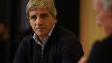 Photo of Sólo uno de cada cinco argentinos tiene dólares y la mitad no los quiere gastar​Sólo uno de cada cinco argentinos tiene dólares y la mitad no los quiere gastar 