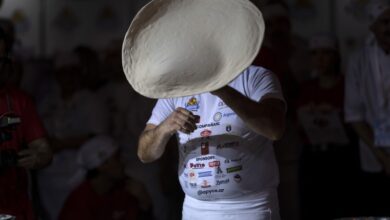 Photo of Como la gente no tiene plata para pagar platos con carne, los restaurantes se convierten en pizzerías​Como la gente no tiene plata para pagar platos con carne, los restaurantes se convierten en pizzerías 