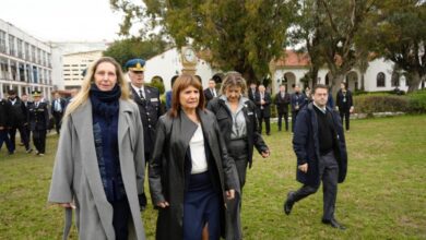 Photo of Bullrich mandó a requisar colectivos y a pedir documento a los pasajeros de trenes​Bullrich mandó a requisar colectivos y a pedir documento a los pasajeros de trenes 