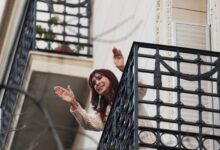 Photo of Cristina: «Este modelo se cae y el poder económico lo sabe, por eso estoy presa»​Cristina: «Este modelo se cae y el poder económico lo sabe, por eso estoy presa» 