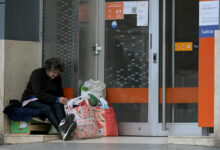 Photo of Llega el invierno y el gobierno se deslinda de las personas en situación de calle 