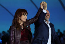 Photo of Cristina Kirchner denunció presiones para que la Justicia la detenga y proscriba