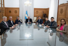 Photo of La Casa Rosada presiona a los gobernadores para que apoyen un eventual veto al aumento de las jubilaciones