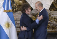 Photo of De regreso al país, Milei prepara nuevos decretos para desguazar el Estado