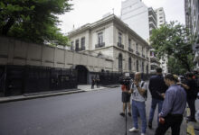 Photo of La embajada rusa cruzó al Gobierno por las acusaciones de Adorni sobre una supuesta célula de espías 