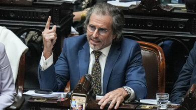 Photo of Benegas Lynch justificó el ajuste en la UBA con una denuncia de 2001 que dio como actual