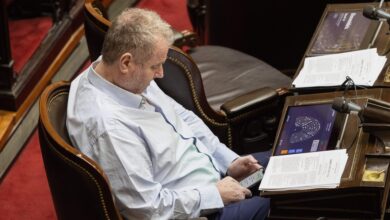 Photo of Un simulacro de peritaje sobre el celular del diputado Milman