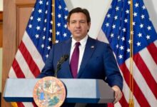 Photo of Cuáles son las 10 nuevas leyes que Ron DeSantis firmó en Florida y que impactan en la salud de millones