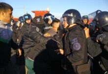 Photo of Puente La Noria: tensión e incidentes por cortes en la protesta por el cierre de La Salada