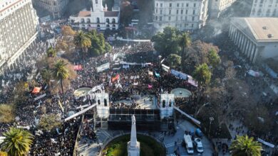 Photo of Cristina Kirchner, en vivo: las repercusiones de la marcha y cómo se ordena el PJ