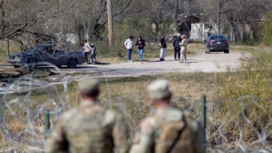 Photo of Cómo funciona la nueva estrategia “antiinmigrantes” que Texas quiere activar en la frontera con Méxiso