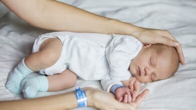 Photo of ¿Hasta dónde conviene saber?. El dilema que enfrentan a los padres que quieren testear a sus bebés en busca de enfermedades