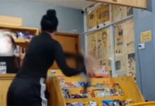 Photo of Video: una joven destrozó el buffet donde trabajaba y denunció que sus jefes la trataban mal