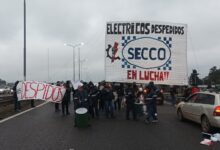 Photo of Corte total en el Buen Ayre: trabajadores una empresa de bebidas bloquean el paso por despidos