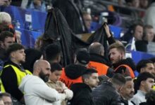 Photo of Un fanático murió tras caer desde una grada a ocho metros de altura en la final entre Portugal y España