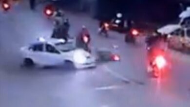 Photo of Un muerto y siete heridos tras un choque contra un auto de motos que circulaban en caravana y a contramano