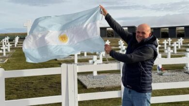 Photo of Diputado combatiente regresó a Malvinas: «Al gobierno británico no le interesa en absoluto la comunidad de las islas»