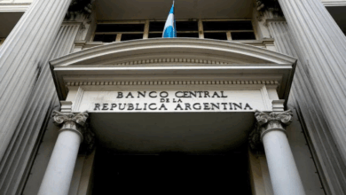 Photo of Clave para el dólar y reservas: la city mide la estrategia oficial sobre las tasas de cara un segundo semestre desafiante