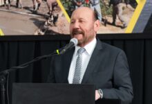 Photo of Gildo Insfrán cuestionó el plan del Gobierno: «El superávit fiscal con un pueblo triste no tiene sentido»