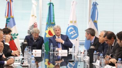 Photo of Reclamos de fondos: gobernadores reúnen a sus ministros con enviado de Luis Caputo