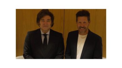Photo of Javier Milei y Diego Cholo Simeone se encontraron en Madrid y recordaron el partido en el que se enfrentaron en inferiores