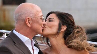 Photo of Comenzaron las celebraciones por la boda de Jeff Bezos y Lauren Sánchez con políticos, reyes y estrellas de cine