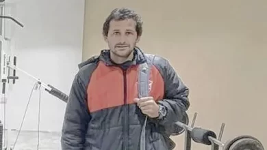 Photo of “Hoy, lo que se escribe con la mano se borra con el codo”