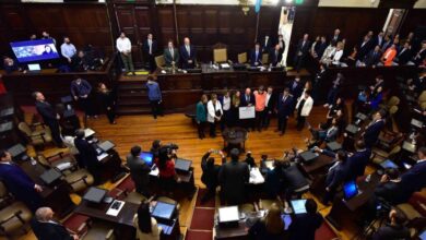 Photo of Avanza en Mendoza un proyecto para suspender las PASO en la provincia