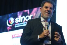 Photo of Claudio Zuchovicki destacó el «orden macroeconómico» del Gobierno, pero advirtió por «el bolsillo de la gente»