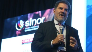 Photo of Claudio Zuchovicki destacó el «orden macroeconómico» del Gobierno, pero advirtió por «el bolsillo de la gente»