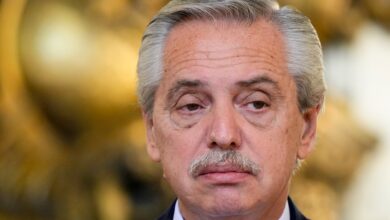 Photo of Procesaron a Alberto Fernández en el caso de los seguros por “negociaciones incompatibles” con su cargo de Presidente