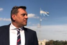 Photo of Sorpresa libertaria: un desconocido excomisario encabeza la lista de LLA en la tercera sección y enfrentará al kirchnerismo