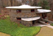 Photo of Cómo es el pueblo utópico creado por Frank Lloyd Wright, el “mejor arquitecto estadounidense de la historia”
