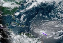 Photo of Alerta por disturbio tropical en el Caribe en plena temporada de huracanes: qué pasará en las próximas horas