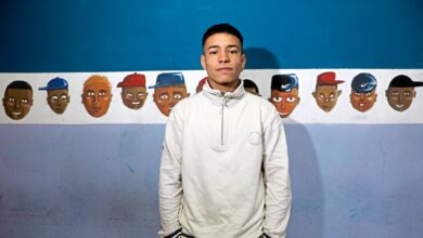 Photo of “Dejé la escuela y me sentía perdido”: cómo crecieron y qué vivieron los adolescentes que cometieron delitos
