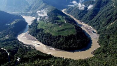 Photo of China inicia la construcción de la presa más grande del mundo y por qué la obra causa preocupación en India