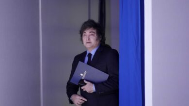Photo of Los gobernadores le vacían el acto del 9 de julio a Milei: «No nos mandaron ni un Whatsapp»​Los gobernadores le vacían el acto del 9 de julio a Milei: «No nos mandaron ni un Whatsapp» 
