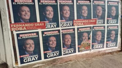 Photo of «Fernando Gray roba»: denuncian al intendente de Esteban Echeverría por sus afiches