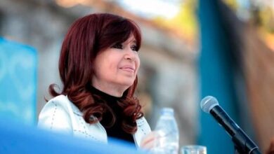 Photo of El tuit de CFK sobre los acusados de realizar un escrache a Espert 