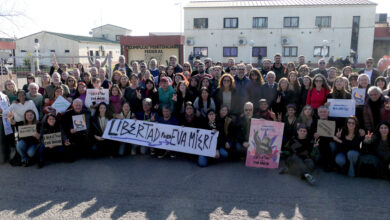 Photo of Manifestación frente al penal de Ezeiza por la libertad de Eva Mieri 