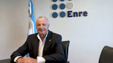 Photo of Sangría en el Gobierno: renunció el interventor del ENRE, Osvaldo Rolando