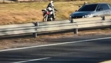 Photo of Un influencer capta en vivo un violento robo en la autopista Ezeiza-Cañuelas