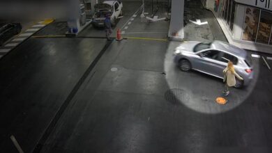 Photo of Comió en una estación de servicio, se fue sin pagar y atropelló a dos mujeres al escapar