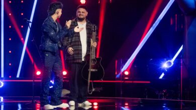 Photo of Blooper en La Voz Argentina: subió al escenario pero no vio el primer escalón y se dio un golpazo