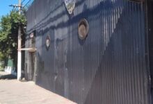 Photo of Violenta balacera al frente de un boliche dejó dos policías y un paramédico heridos