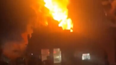Photo of Estados Unidos: el restaurante de una reconocida cadena de pizzerías explotó luego de que una camioneta chocara contras el edificio