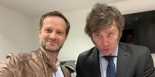 Photo of Axel Kaiser: el libertario chileno que conquista a Javier Milei con sus teorías sobre los “parásitos mentales” del socialismo