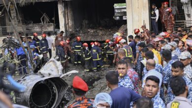 Photo of Un avión militar se estrelló contra una escuela en Bangladesh: al menos 19 muertos