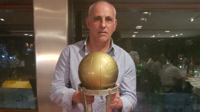 Photo of Uruguay aprobó pensión a dos exjugadores legendarios: «Son héroes y el senado les tiene que dar plata»